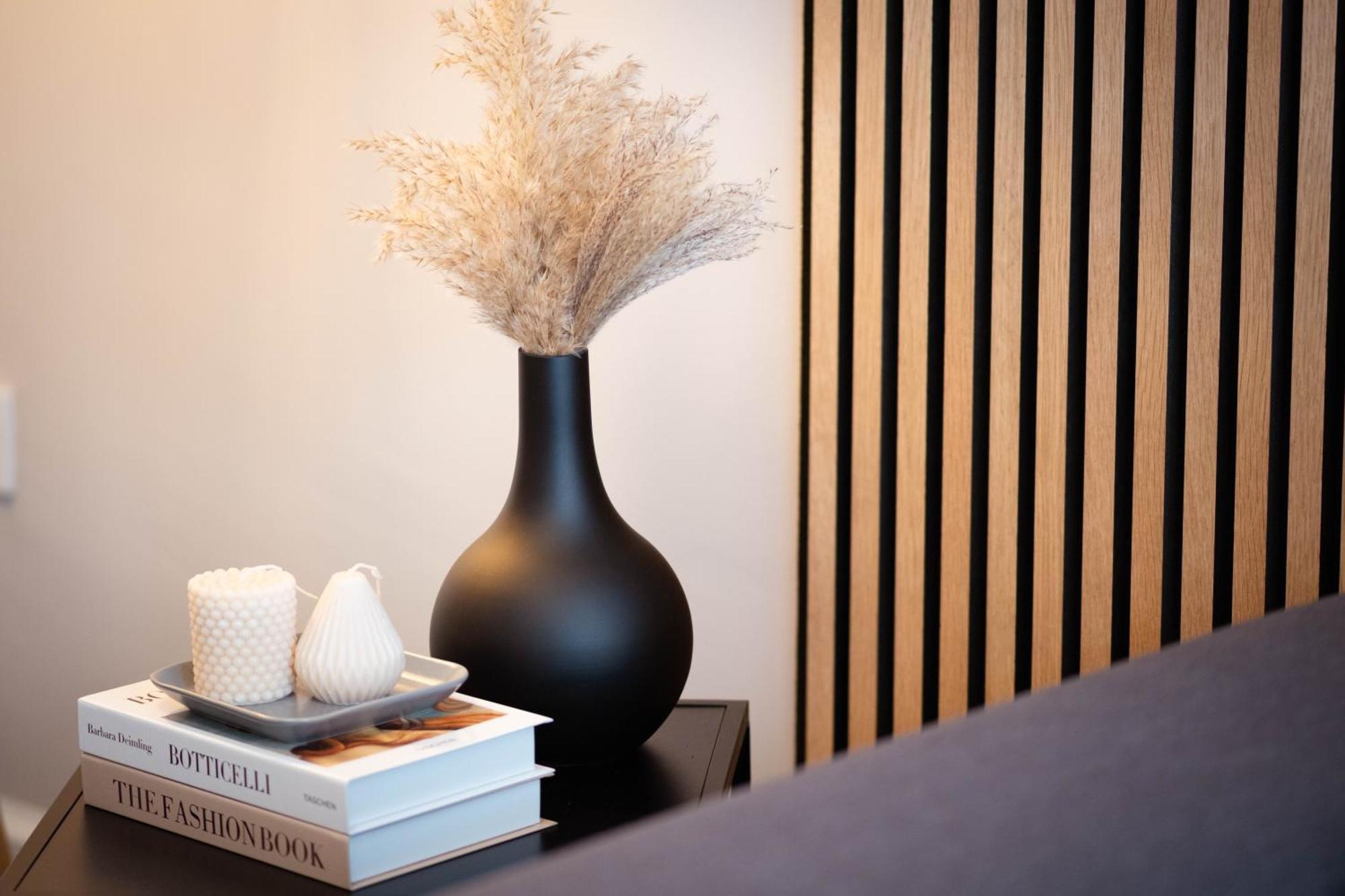 Tanic Deluxe Apartment Garden Central Industrial Fair ดุสเซลดอร์ฟ ภายนอก รูปภาพ