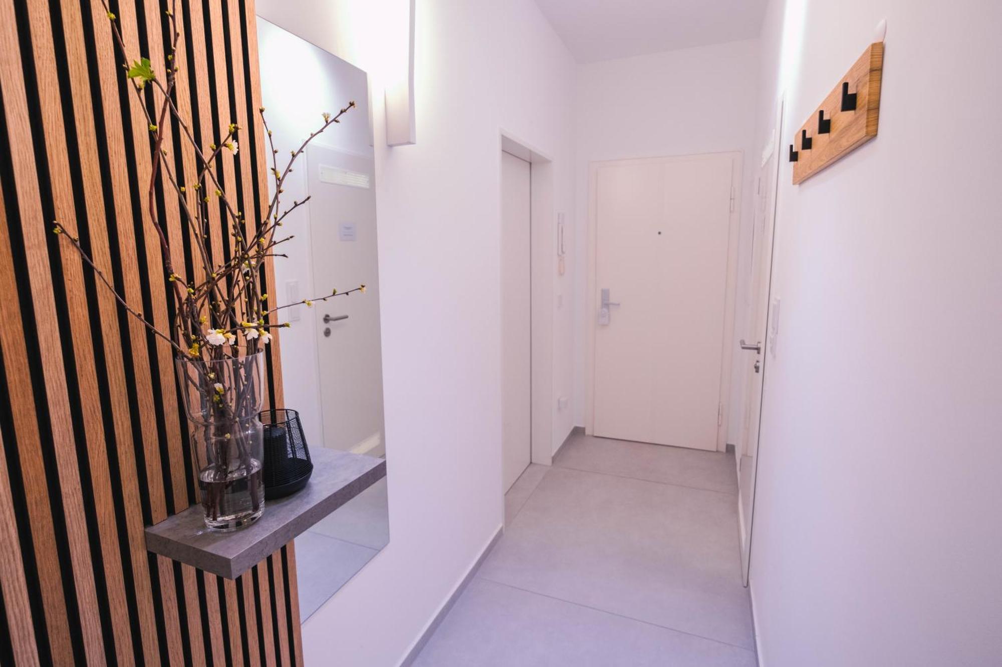 Tanic Deluxe Apartment Garden Central Industrial Fair ดุสเซลดอร์ฟ ภายนอก รูปภาพ